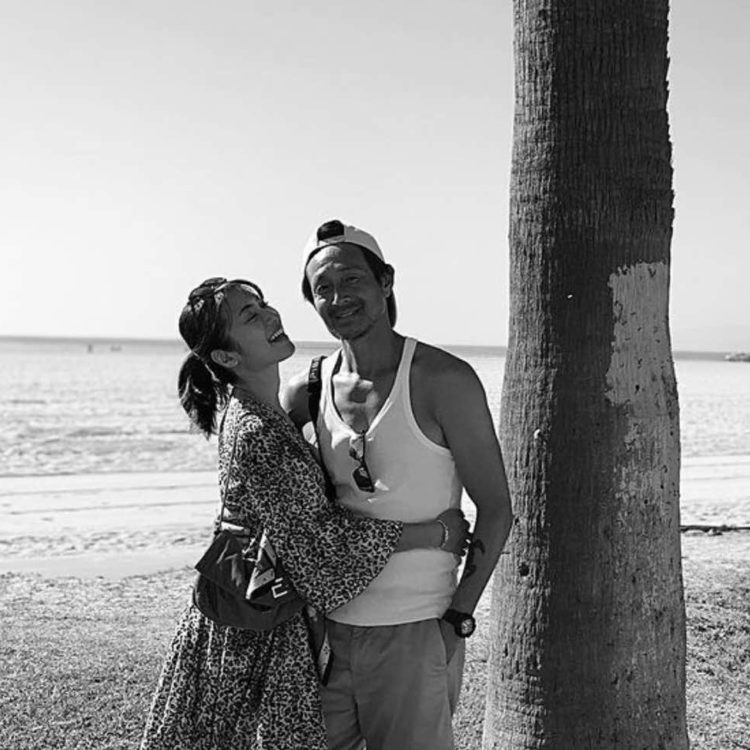 社長を引き受ける際、妻の木村佳乃は 」 東山紀之社長が独占告白 思春期の子どもには「誠実に仕事をしているから信じてほしい」デイリー新潮