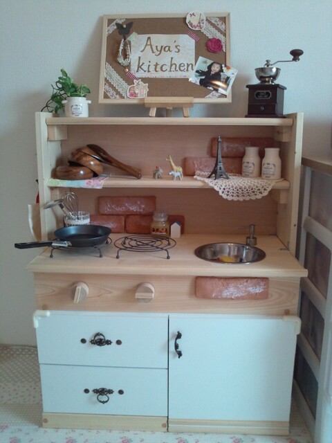 リビング カラーボックスリメイク リメイクシート 木のおもちゃ おままごとキッチンDIY などのインテリア実例 - 2016-04-0215:35:05RoomClip ルームクリップ