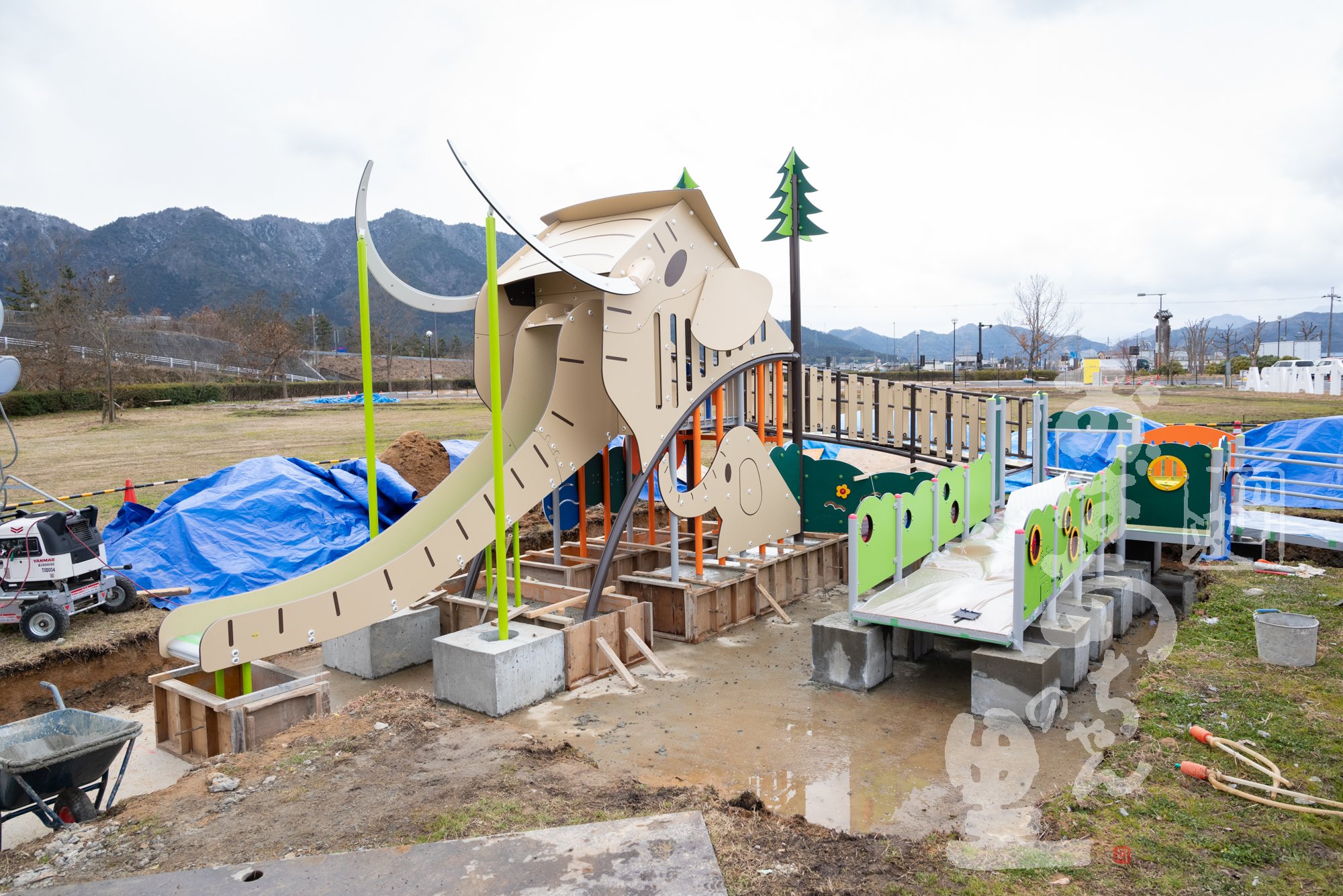 丹波おばあちゃんの里と氷上JAとれたて野菜直売所 神戸三宮の地鶏安東 地鶏安東 地鶏割烹料理店