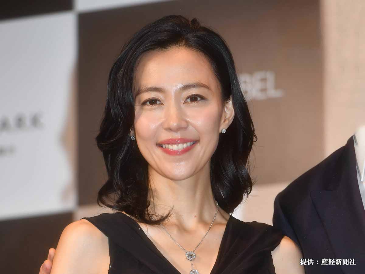 ここ数話でずっと一緒にいる 妙子若村麻由美 さん と 莉湖木村佳乃 さん の孫 信男須山結斗 くん 👏🏻 もうすっかり仲良しな様子🤍すばせか のサイン入りうちわと一緒に にこにこ笑顔なショットが撮れました📸 ---------------------------フジテレビ木曜劇場