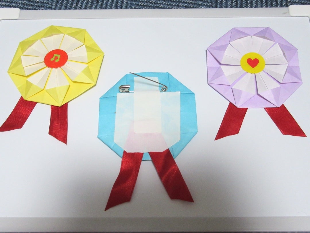 折り紙で作れるかわいい『アンパンマンのメダル』の簡単な折り方！Howpon ハウポン