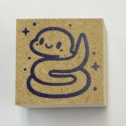 巳年の年賀釣り飾りがかわいい2025年 令和7年 の年賀状テンプレート！干支の動物ヘビの イラストボックス「プレミアム」テンプレート