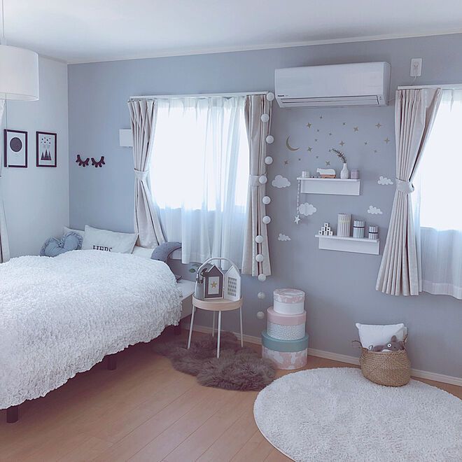 遊び心をくすぐる!子供部屋のアクセントクロス 色別 実例43選インテリアFORCE