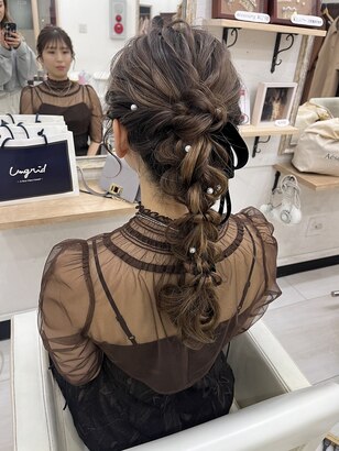 花嫁にもお呼ばれにも人気のヘアスタイル「編みおろし」プランナーブログ大阪のホテルウエディング・結婚式ホテル日航大阪hotel nikkoosaka 公式サイト