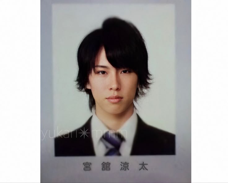 宮舘涼太が大学中退の真相は？卒業は嘘だった？mochiteasaku