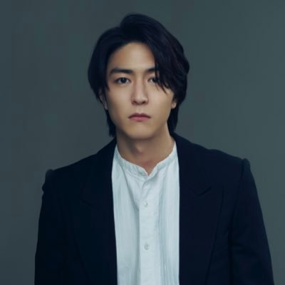 俳優・稲葉友さんインタビュー 「選択肢も増えているこの時代、やりたいことがあるのなら好きにやればいい」│ タウンワークマガジン