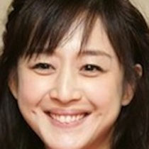 相田翔子：一人娘は小学3年 すっかり母親の風格 義母・司葉子からは家庭菜園のおすそわけ - 毎日キレイ