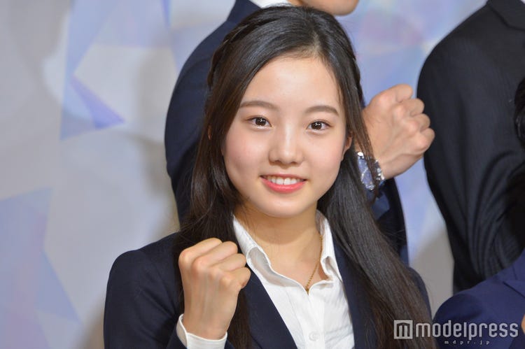 本田真凛の兄弟は５人で長女の名は真帆 まほ 。長女が知られるに至った経緯