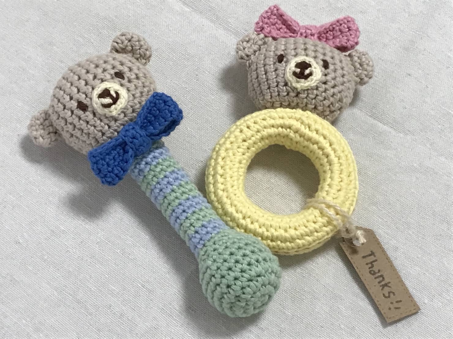 100均グッズで簡単！手作りできる布おもちゃ 乳児クラスにおすすめ 保育士・幼稚園教諭のための情報メディア ほいくis ほいくいず