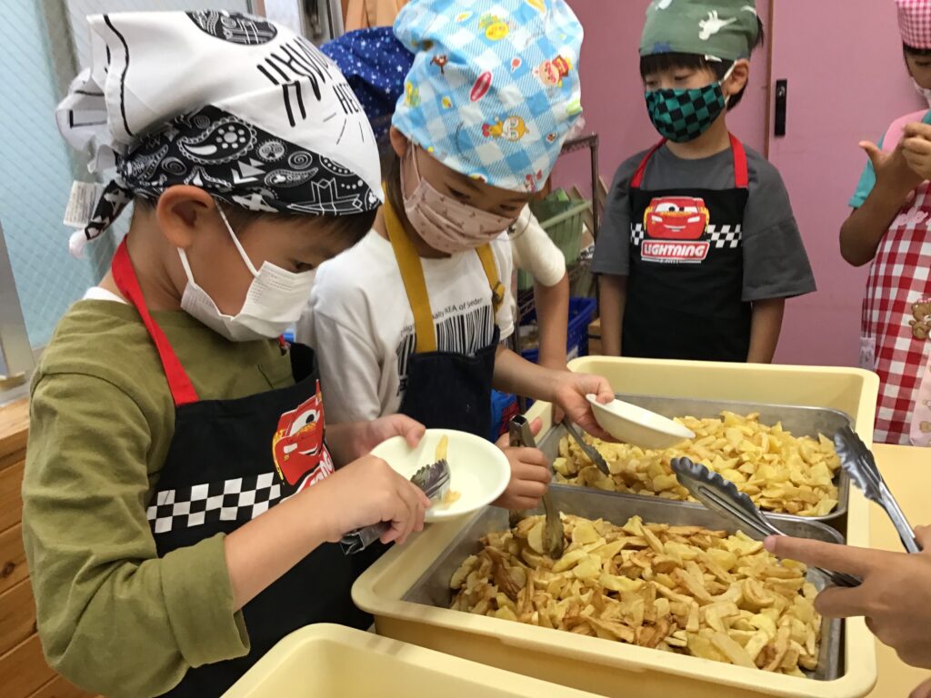 ☆レストランごっこ ぞう ☆ -社会福祉法人福角会松山福祉園・いつきの里・福角会地域生活者支援・認定こども園福角保育園・松山市立堀江保育園・くるみ園・きらきらキッズ・ウィズ・ラ・ルーチェ・松山市障がい者北部地域相談支援センター・生活介護事業 共生型 MORE