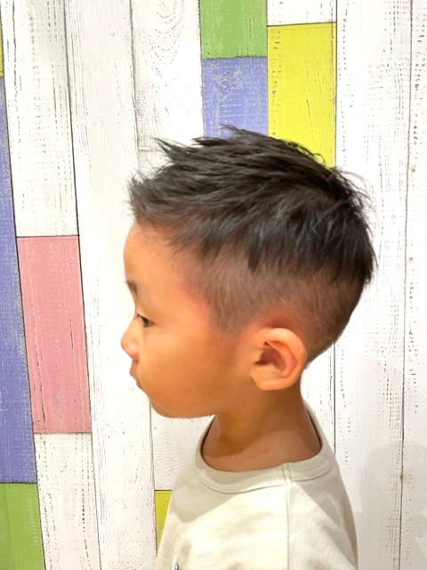 2025年秋 面長の顔におすすめで子供のメンズに似合う面長の顔におすすめショートの髪型 ヘアカタログ・ヘアスタイル を探す - OZmallビューティ