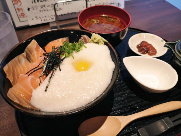 【大阪/高槻市】コスパ最強の海鮮丼、おすすめしまーす！