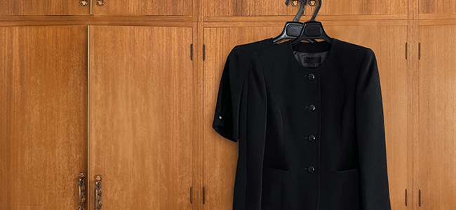 平服 へいふく とは？お別れ会や法要での服装マナーと選び方を解説株式会社くらしの友