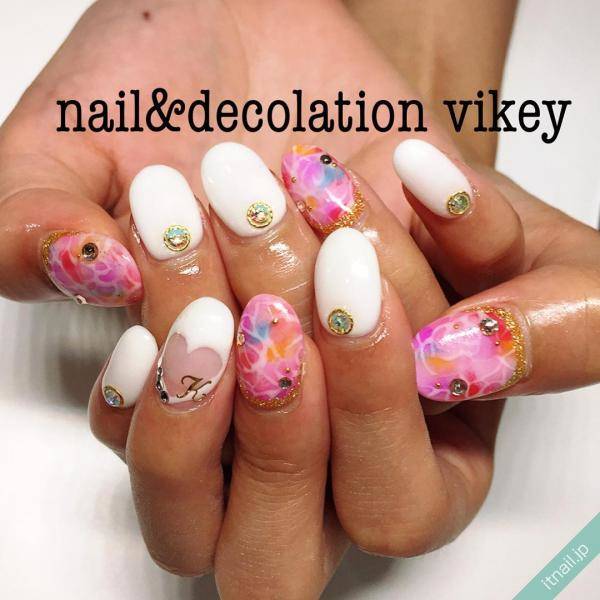 Amazon.co.jp:吉祥の会恋愛運風水 開運 護符「良縁符」 出会い運・恋愛運・結婚運・性交運アップのお守り 強力な護符開運グッズ 財布に入る名刺サイズ: 家電＆カメラ