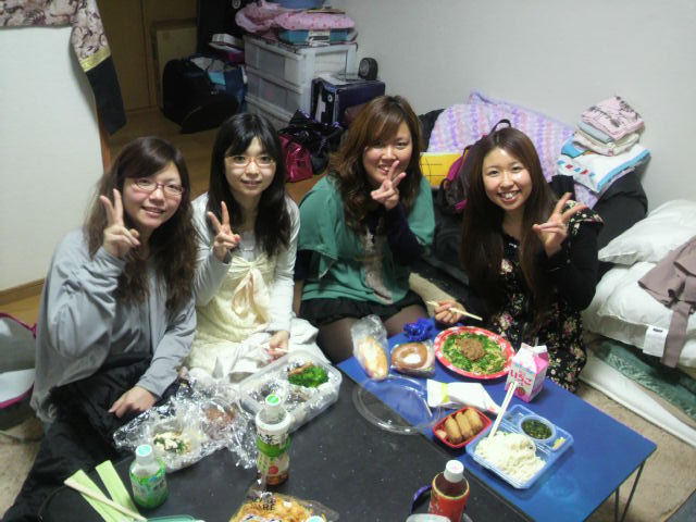 友人宅のホームパーティー＆女子会♪ママの立場で家づくり Nikomama日記 │ 札幌の新築一戸建て注文住宅 不動産土地のホーム企画センタ