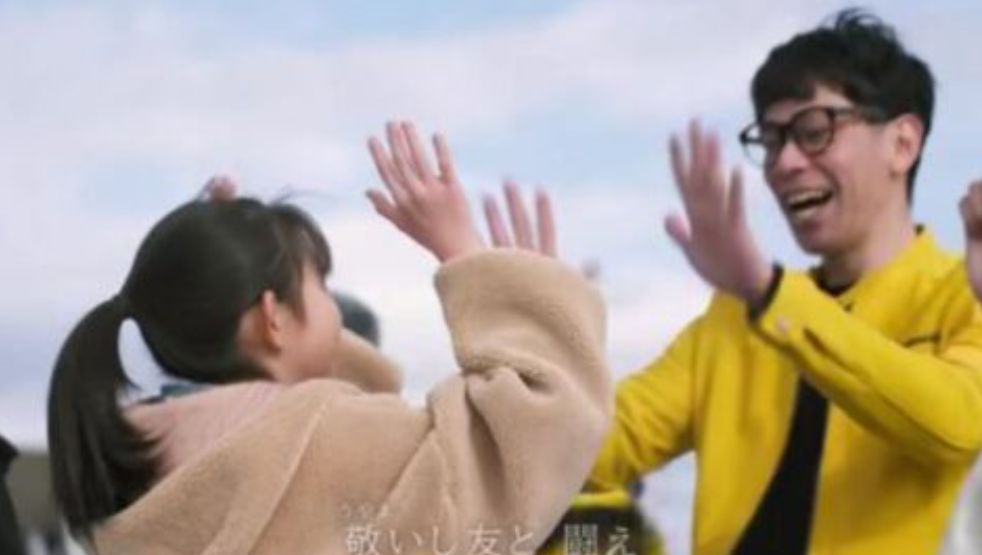 サザン桑田佳祐、妻・原由子に怒られたMV回顧「あまりにもやりすぎだって」 - モデルプレス