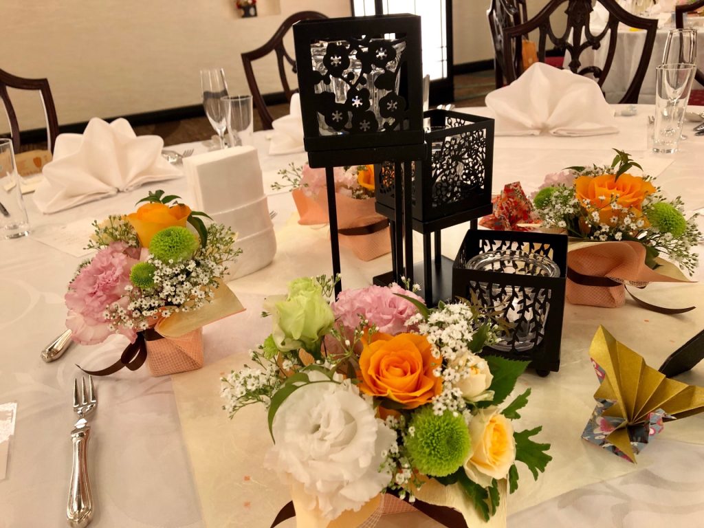 結婚式の装花 今年はオレンジやピンクが人気！？トレンドを徹底解剖みんなのウェディングニュース