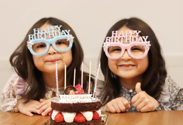 誕生会の流れやいろんな演出アイデア〜入場・お祝いアイデアなど〜保育と遊びのプラットフォーム ほいくる