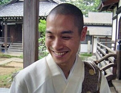 森泉の旦那はイケメン住職！出身や経歴・馴れ初めは？7373blog