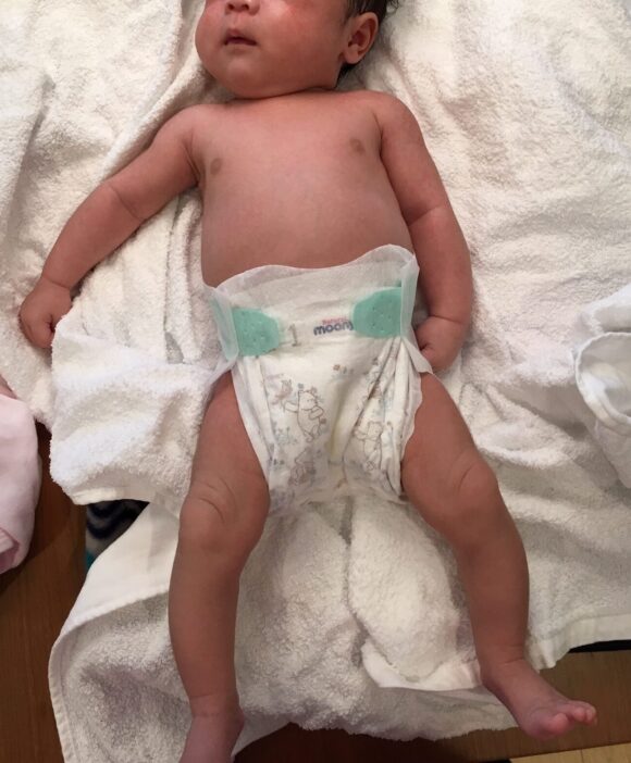 赤ちゃんのオムツ替えの頻度とタイミング！ ポイントや注意点も確認しようベネッセ教育情報サイト