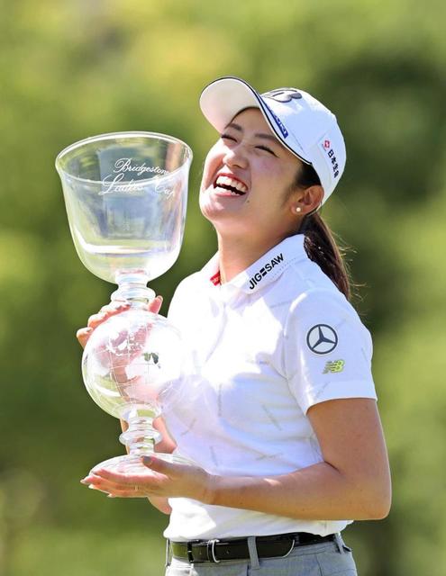 ジャパンにとってスペシャル・イヤーだ」22歳稲見萌寧、ゴルフ初の五輪メダル 4日間貫いた稲見流の攻略法とは？ 3 3- 女子ゴルフ -Number Web - ナンバ