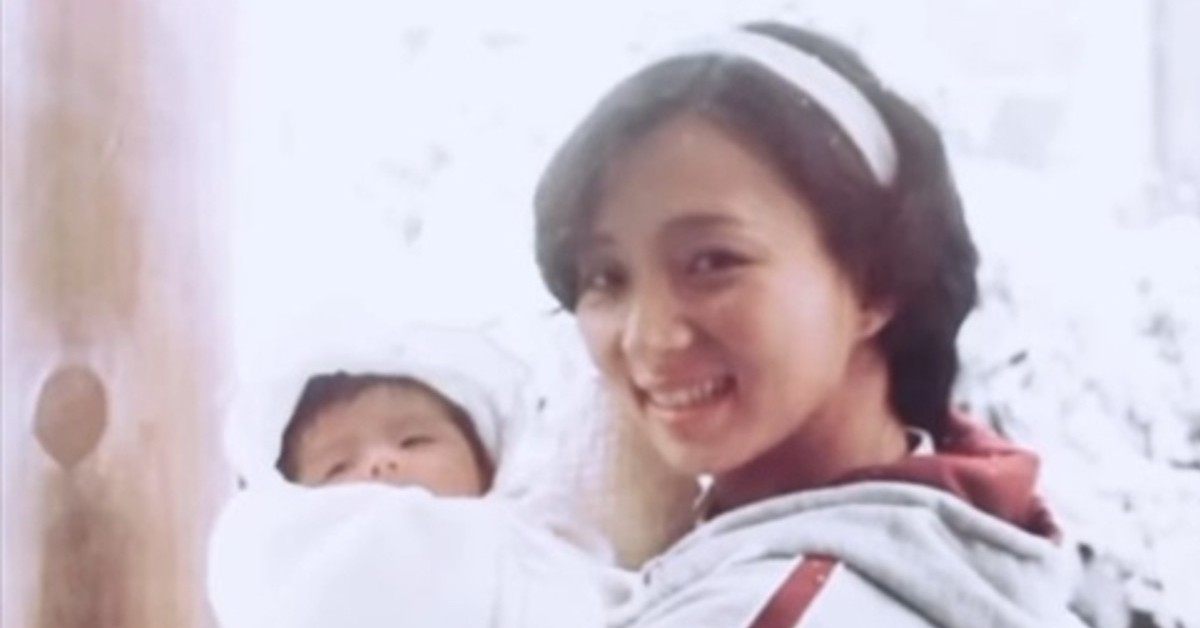 昔の母の写真を見せてもらうと 母の姿に「女優さんみたい」「今も美人さん」「バブル時代のアイドル」 ほ・とせなNEWS- Yahoo!ニュース