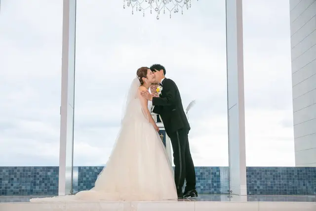 誓いのキス を美しく見せる５ステップ！キスはしなくてもいいって本当？トキハナmagazine