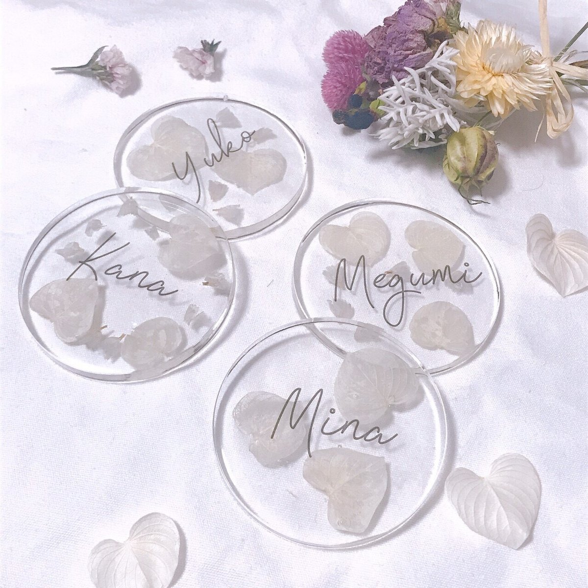 楽天市場 結婚式 席札 手作り 用紙 和風 和婚 和花 白12名様分印刷 おすすめ 高級感 シンプル 大人 披露宴 人気 可愛い かわいい大人婚 手作りキット ペーパーアイテム 式典 祝賀会 : buenascasas