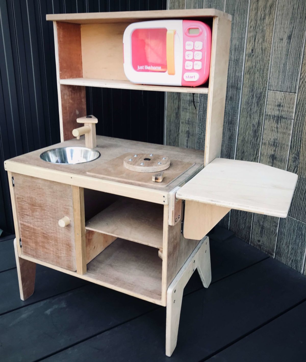 適当O型ママでもできる！手作りダンボールキッチンの作り方きっずごはん