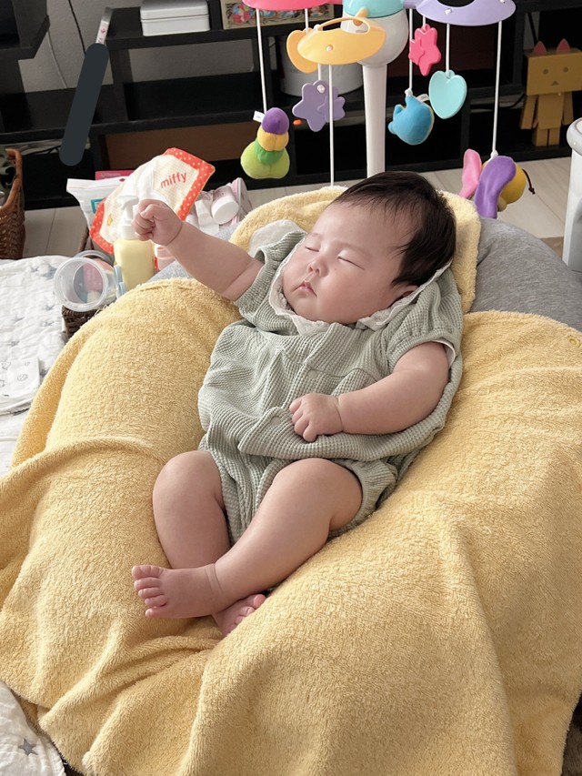 赤ちゃんの反り返りとは？ 強い・脳性麻痺・発達障害・特徴・いつまで・改善療育求人ガイド