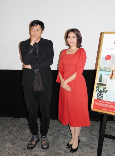 福屋八丁堀本店7階で開催中の、緒方かな子さんの絵画展に行ってきました。 今日は、緒方さんと長女の佑奈さんとのトークショーもあり大盛況！お子さん達をモデルにした絵のエピソードや、急逝した愛犬と自分の絵を「絵の中で一緒に生きていける」との思いで描いたこと