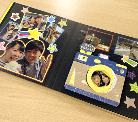 オーダーいただきました、SNOOPYのアルバムです💕 仕掛けがいっぱいつまってます! オーダーも受付中です☺️アルバム作りアルバムアルバム作成アルバム仕掛けアルバム手作りアルバムクラフトアルバム素材アルバムプレゼント記念日 記念日プレゼント