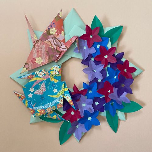 敬老の日のプレゼントに！鶴のリースの折り方