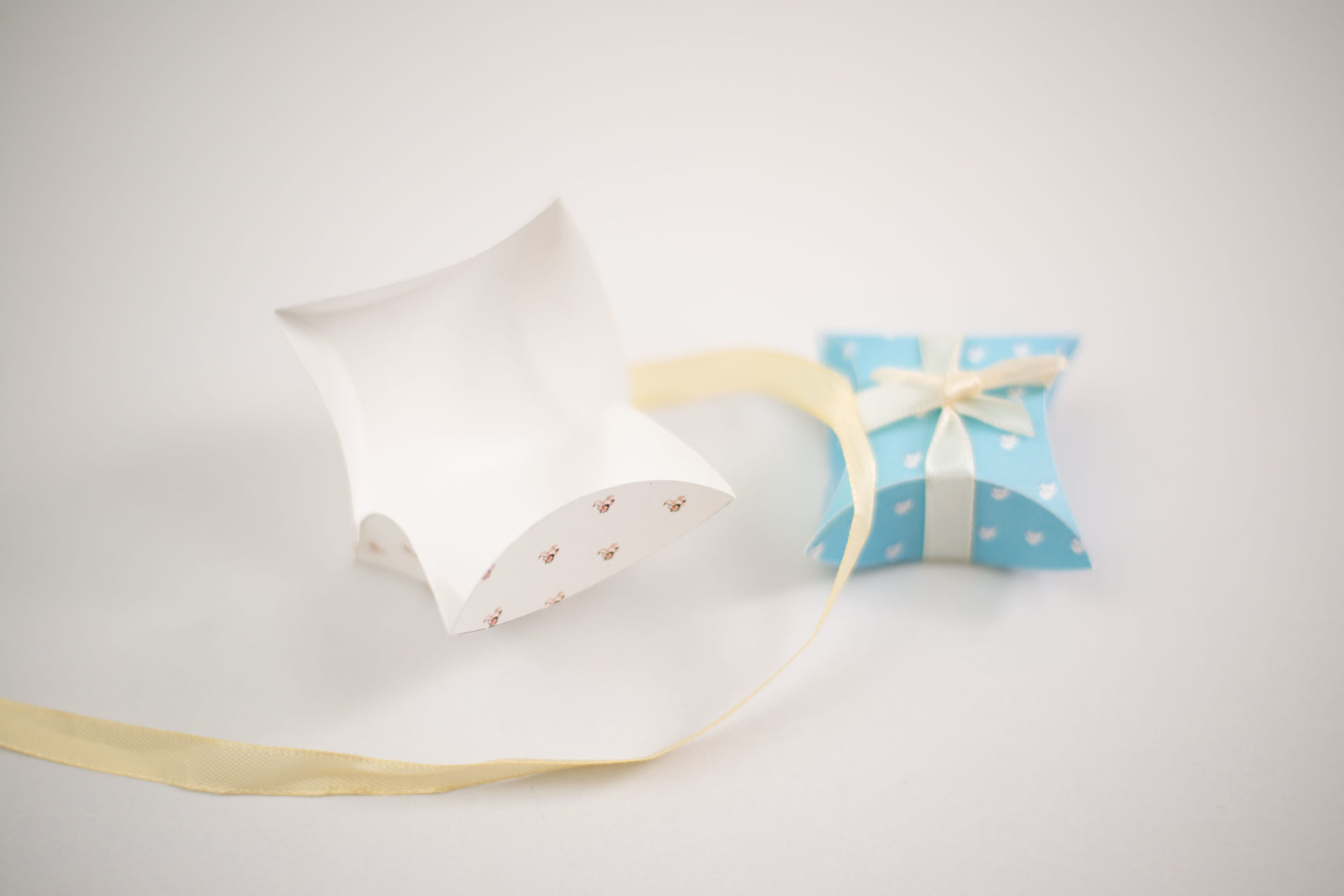 １００均の厚紙で作るギフトボックスハンドメイドアクセサリージュエリーボックスアクセサリーボックスDIYダイソ