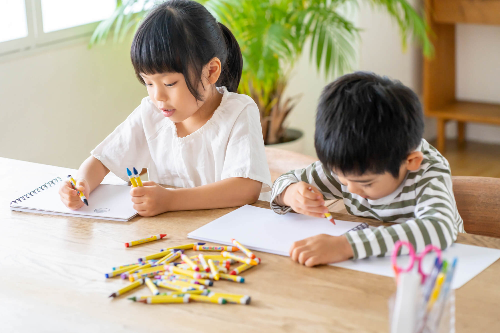 キッズアート 子供の絵 子供が描いた絵 イラスト - メルカリ