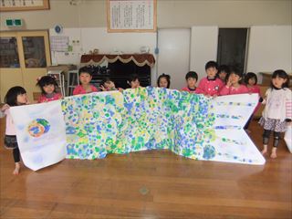 子どもと作る手持ちこいのぼり！壁面飾りにもおすすめみんなの幼児と保育