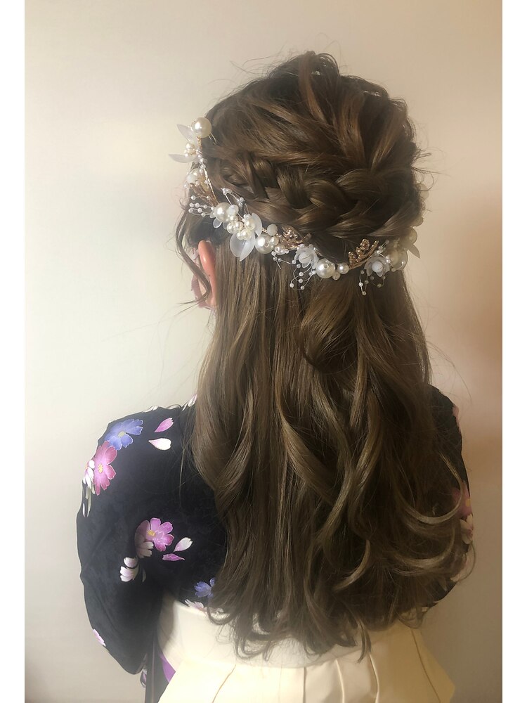 卒業式 簡単ヘアアレンジ 上品ハーフアップ！卒業式や結婚式の和装ヘアスタイル