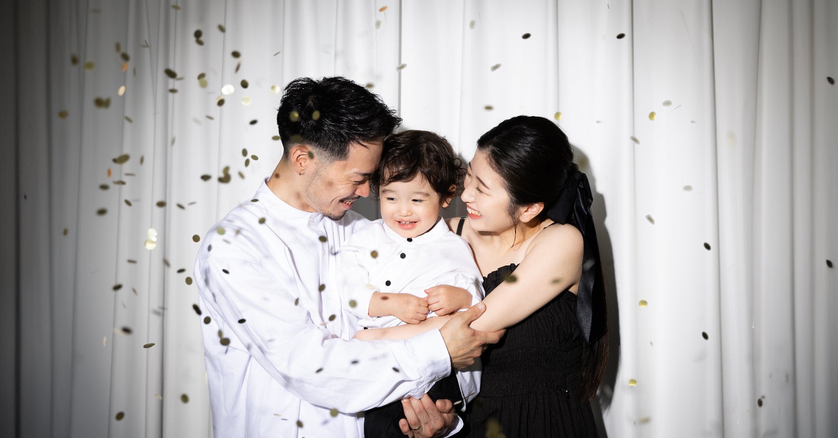 大切な”家族写真”をプロの手で！おしゃれな記念写真を残すアイディア３選 おすすめ 写真工房ぱれっと函館店