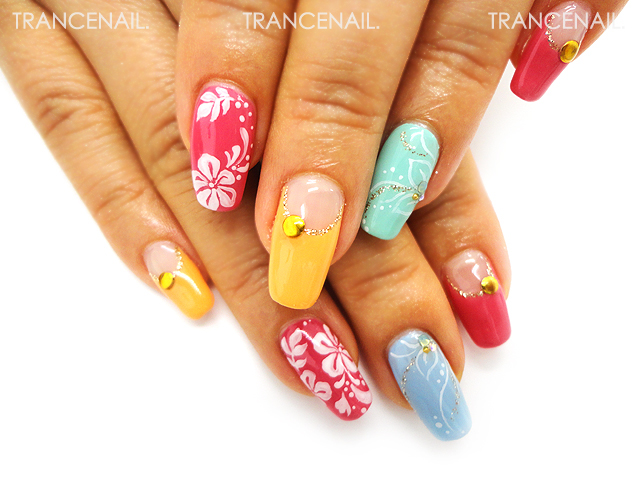 2024年のHibiscus Nail Designのアイデア20選