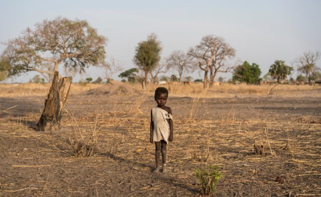 アフリカの子どもたちに制服を！アパレルブランドが挑戦する、ガーナに笑顔を生むプロジェクト！ - Africa Quest.com
