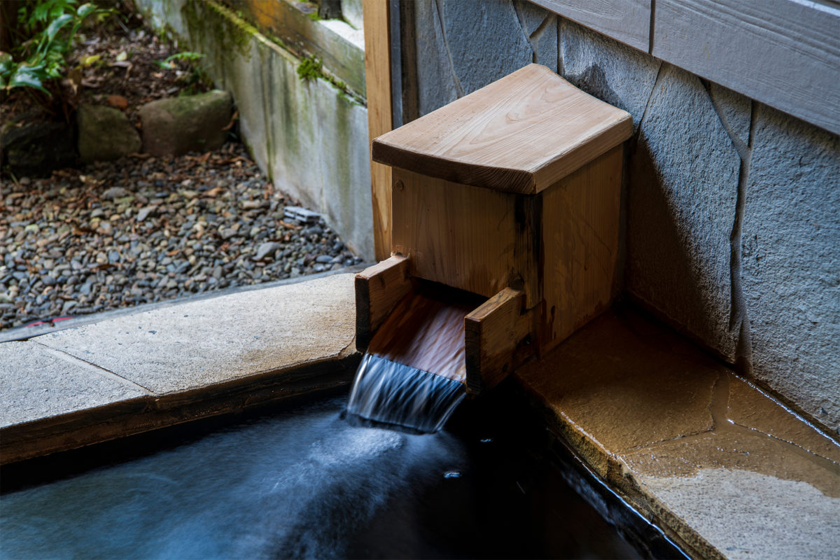 妙見温泉宇佐市院内町 – 天然かけ流し 院内 妙見温泉 家族風呂・露天風呂