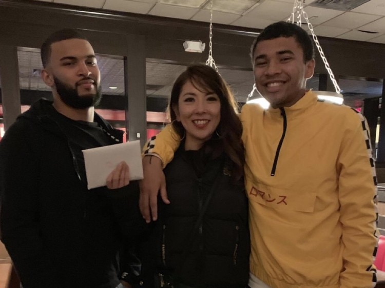 いろいろな国際結婚をしたカップルのイラストかわいいフリー素材集 いらすとや