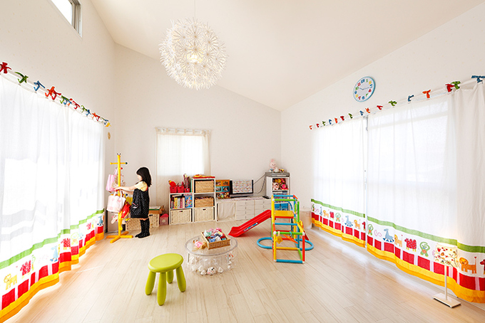 5畳の部屋で可愛い部屋作りが出来るレイアウト。憧れの海外風な子供部屋に！ - オーダー家具、インテリア通販のアーネインテリア 公式