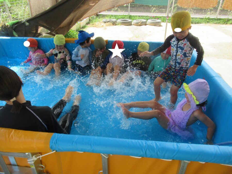 水遊び・プール楽しかったね🐬ナオミ保育園世田谷区 等々力社会福祉法人ナオミの会
