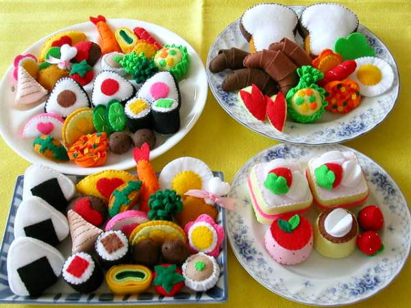 机 手作りおもちゃ フェルトおままごと ファーストフードセット お寿司屋さんセット などのインテリア実例 - 2020-08-1218:10:57RoomClip ルームクリップ