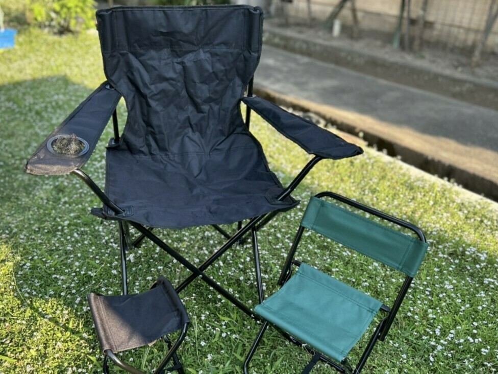ダイソーの“アウトドア用椅子”3点をレビュー！折りたたみ式や背もたれ付きもキャンプ・アウトドア情報メディアhinata