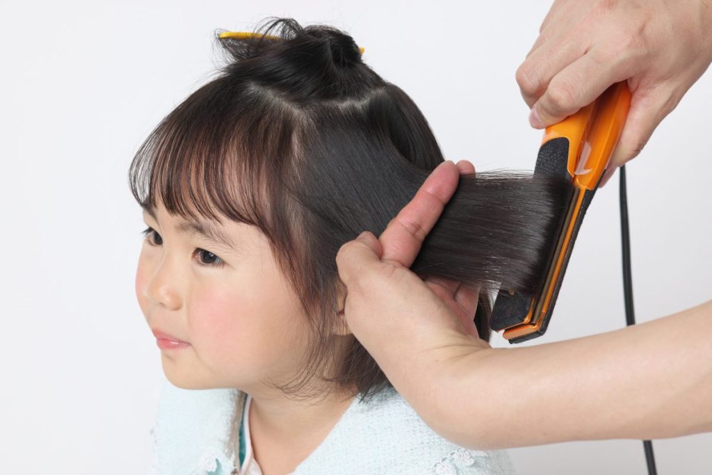 小学生 ボブでもできる！簡単ヘアアレンジ7つ♡時間のない朝にもおすすめkosodate LIFE 子育てライフ