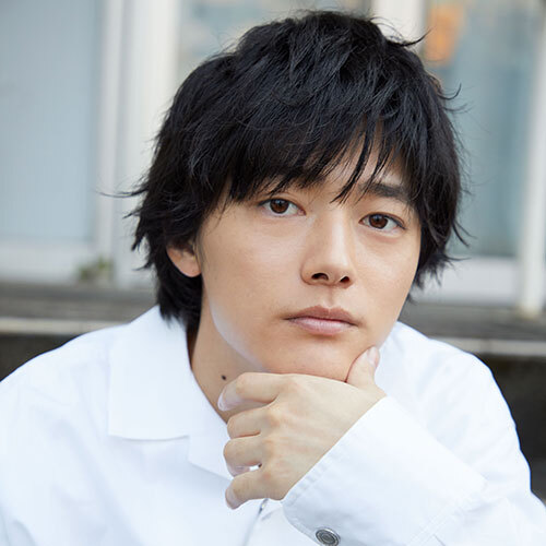 ミスチル桜井の長男・海音、圧巻のボールタッチ“サッカー”動画を公開！ 「横顔が若い頃のお父様にそっくり」 - All About ニュース