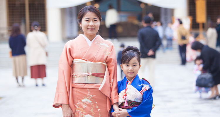 短い髪の毛を確実にまとめる！着物の髪型 七五三ママにオススメです