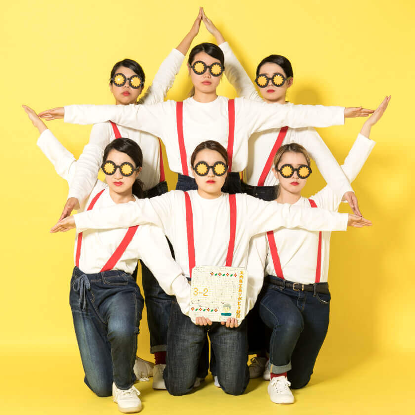 おもしろい家族写真のポーズやアイディアを紹介！おもしろく撮るためのポイントもフォトスタジオ ハピスタ 家族写真・子供写真・七五三